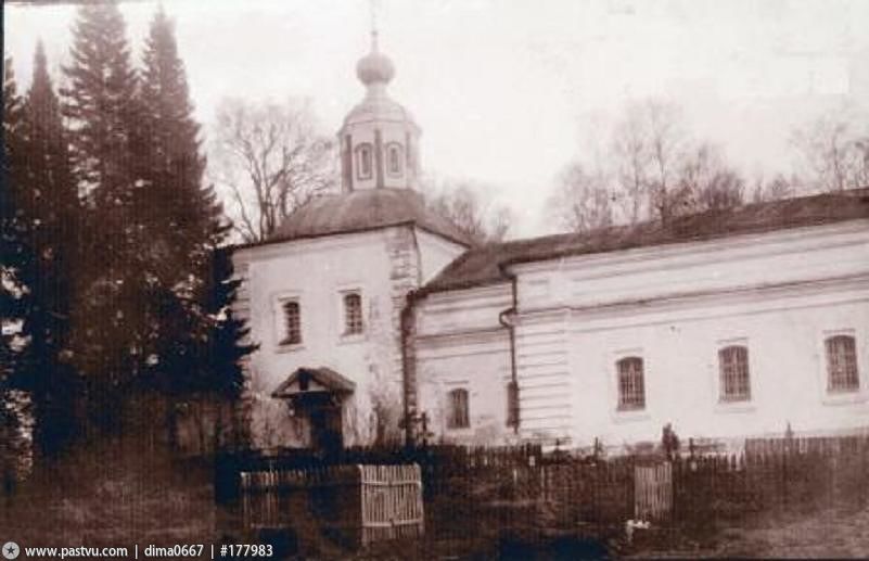 Церковь Успения Пресвятой Богородицы в Демьянове, Клин (Клинский городской округ, Московская область). архивная фотография, Фото с сайта pastvu.ru Фото 1910-1915 гг.