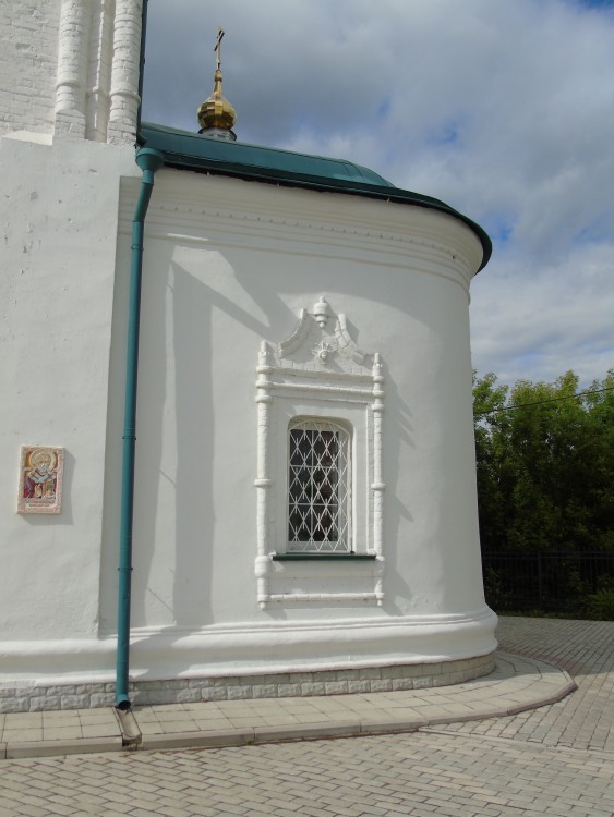 Церковь Воскресения Христова, Клин (Клинский городской округ, Московская область). архитектурные детали, Апсида