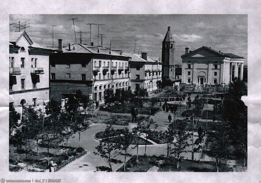 Собор Троицы Живоначальной, Клин (Клинский городской округ, Московская область). архивная фотография, Фото с сайта pastvu.ru  Фото 1960-х гг.