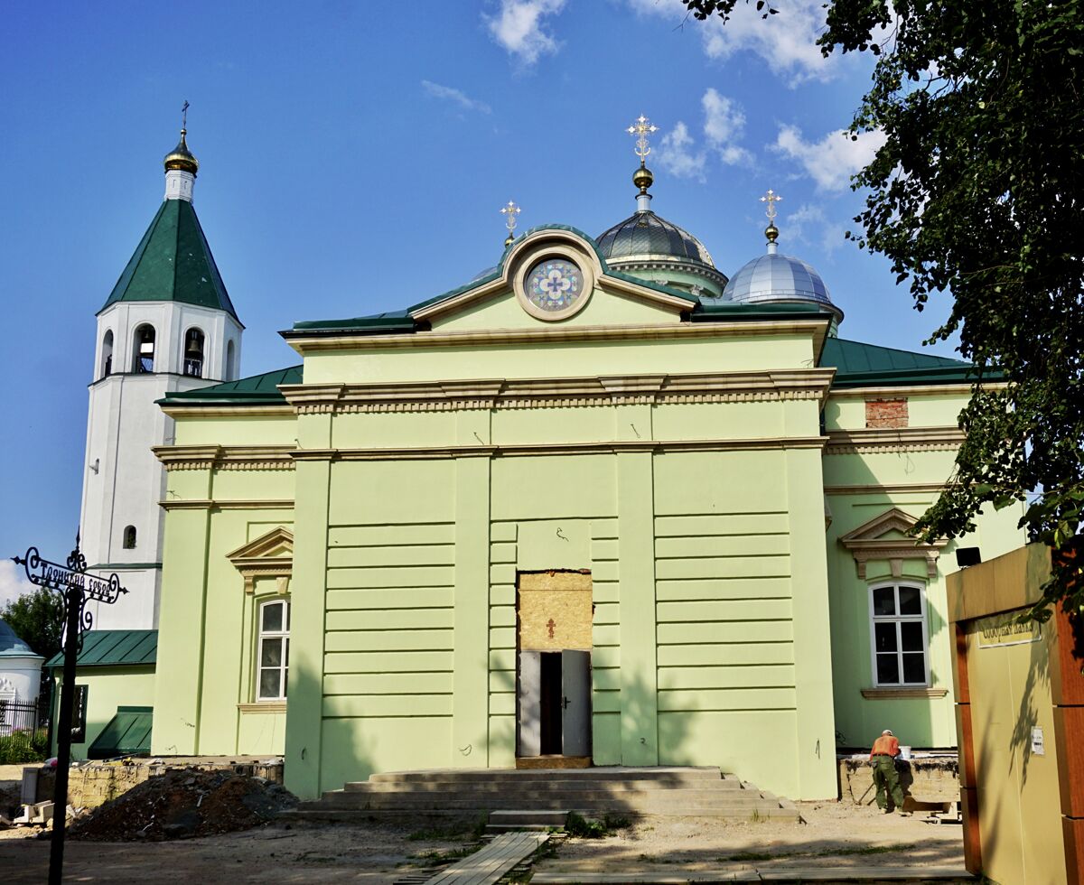 Собор Троицы Живоначальной, Клин (Клинский городской округ, Московская область). фасады
