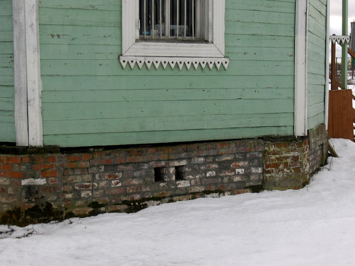 Часовня Илии Пророка, Жестоки (Клинский городской округ, Московская область). архитектурные детали