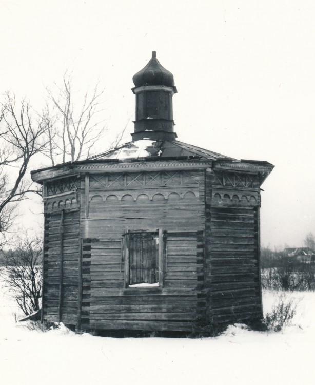 Часовня Илии Пророка, Жестоки (Клинский городской округ, Московская область). фасады