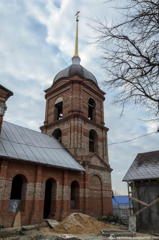 Борозда. Церковь Спаса Преображения в Молчанове. документальные фотографии