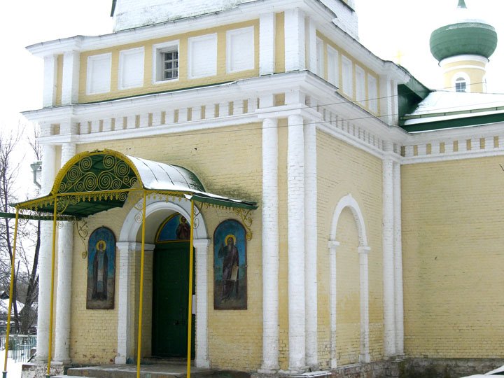 Церковь Димитрия Солунского на Донховском погосте, Аксеново (Клинский городской округ, Московская область). архитектурные детали