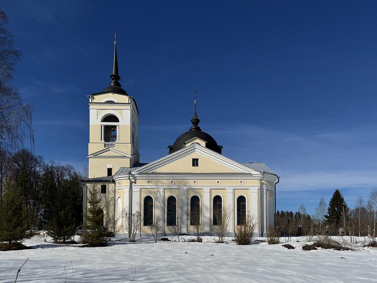 Вид с юга, фасады. Церковь Преображения Господня, Шарино (Нудоль) (Клинский городской округ, Московская область)