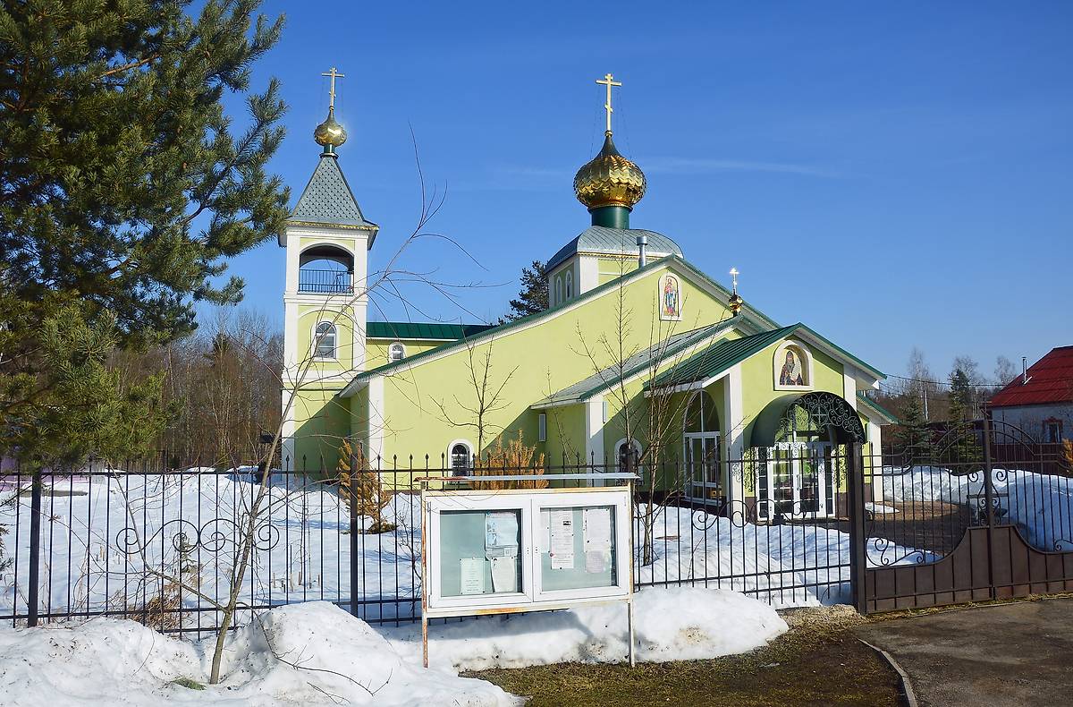 фасады. Церковь Серафима Вырицкого, Решетниково (Клинский городской округ, Московская область)