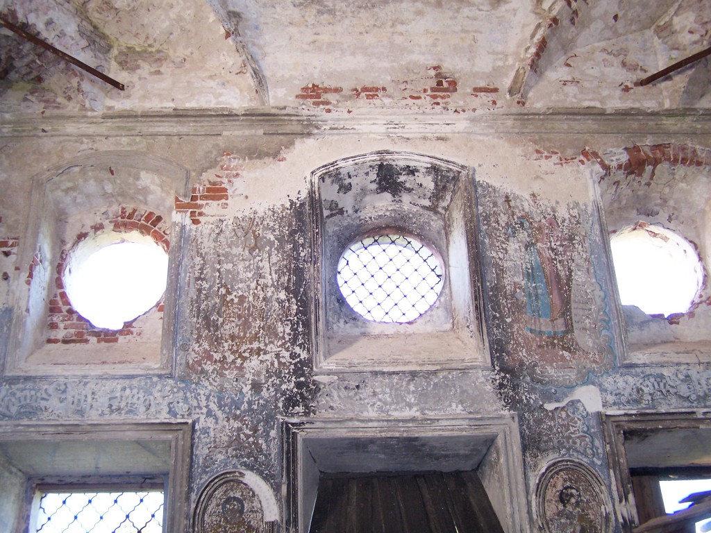 Церковь Иоанна Златоуста, Чаронда (Кирилловский район, Вологодская область). интерьер и убранство