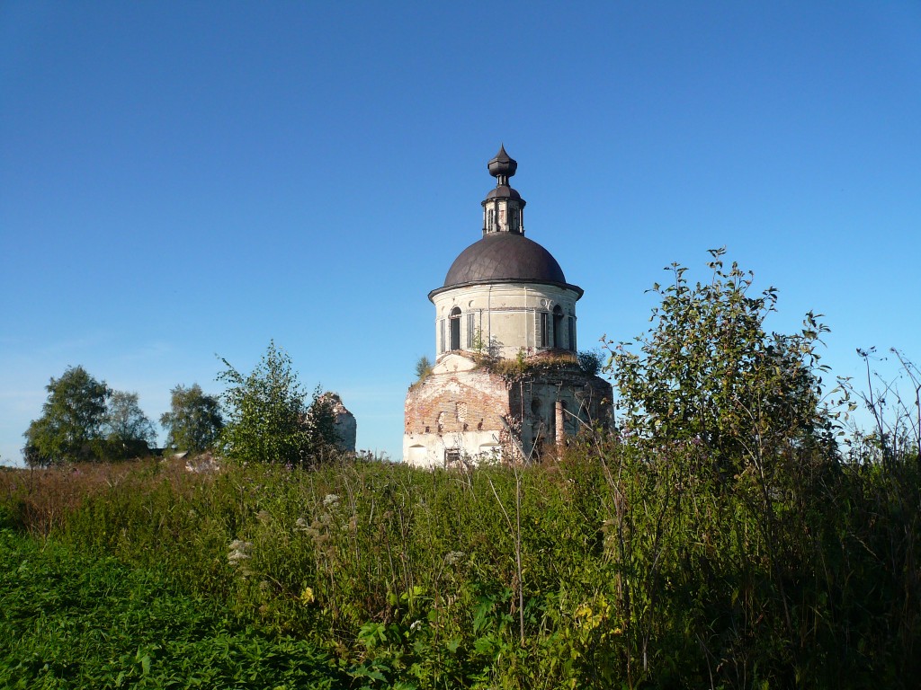 Церковь Иоанна Златоуста, Чаронда (Кирилловский район, Вологодская область). общий вид в ландшафте
