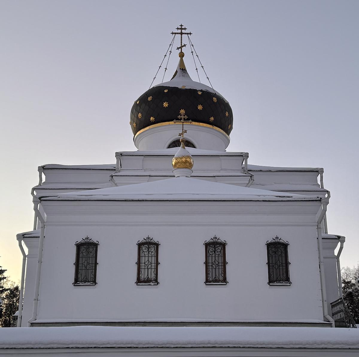 Вид с востока, архитектурные детали. Церковь Марии Магдалины, Минск (Минск, город, Беларусь, Минская область)