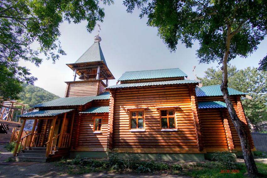 Петропавловск-Камчатский. Церковь Александра Невского (деревянная). фасады