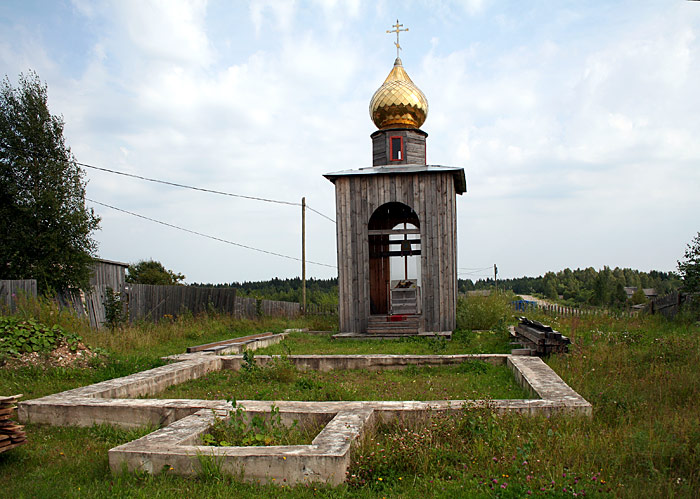 Церковь Тихвинской иконы Божией Матери, Меглецы (Мошенской район, Новгородская область). документальные фотографии