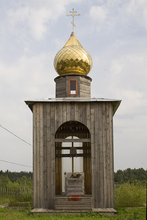 Церковь Тихвинской иконы Божией Матери, Меглецы (Мошенской район, Новгородская область). дополнительная информация