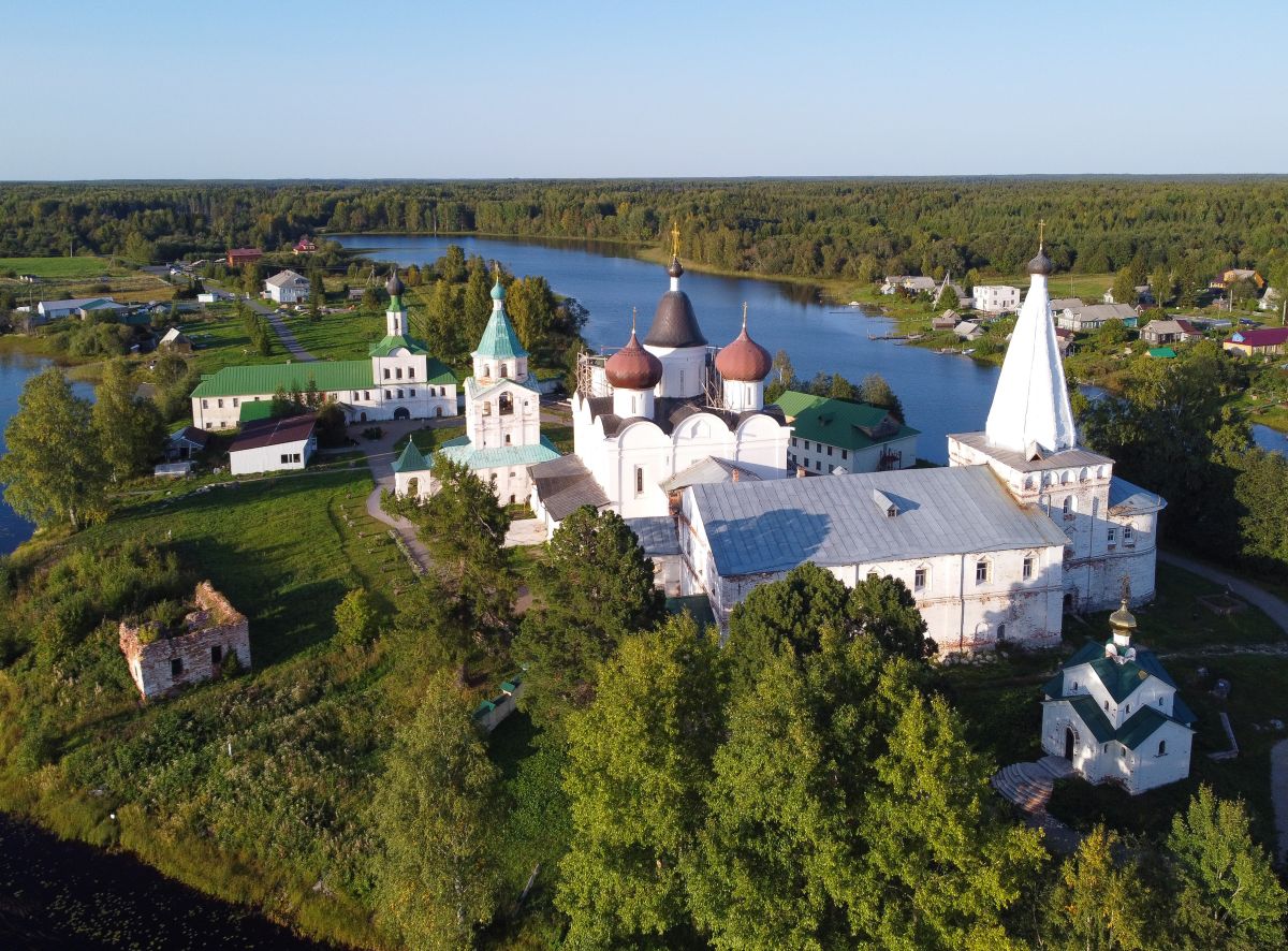 Троицкий Антониево-Сийский мужской монастырь, Монастырь (Холмогорский район, Архангельская область). фасады, Парад 