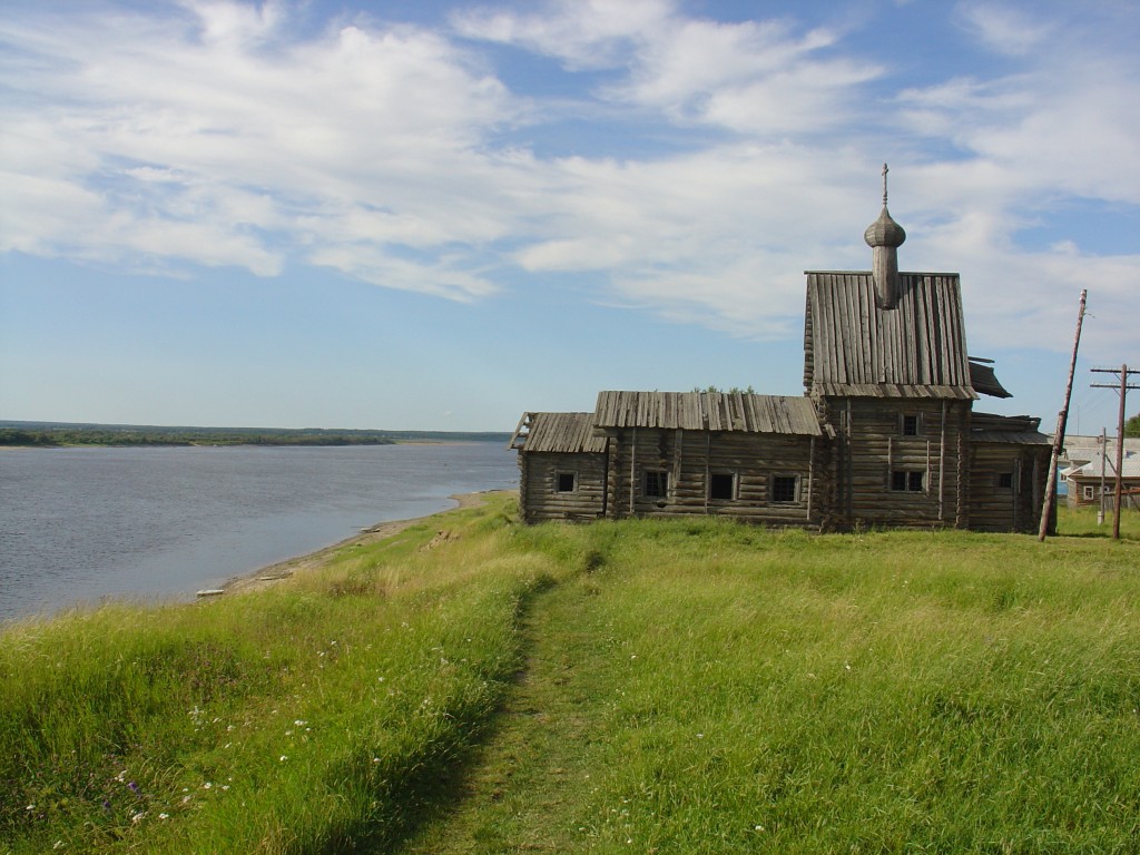 Церковь Василия Блаженного Ильинско-Чухчеремского погоста, Тарасово (Чухчерьма) (Холмогорский район, Архангельская область). общий вид в ландшафте