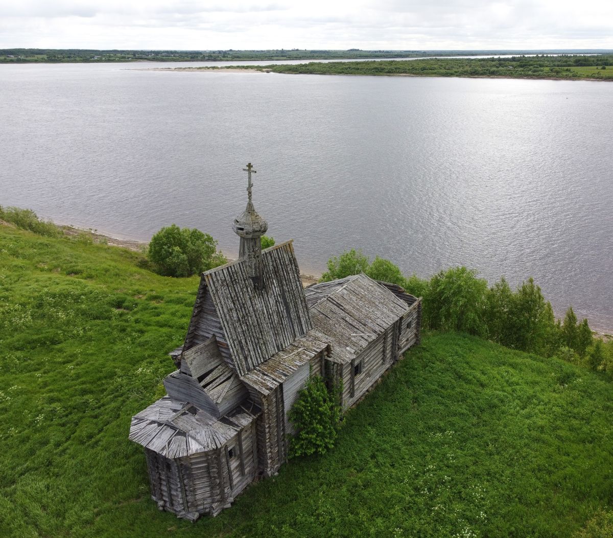 Церковь Василия Блаженного Ильинско-Чухчеремского погоста, Тарасово (Чухчерьма) (Холмогорский район, Архангельская область). фасады