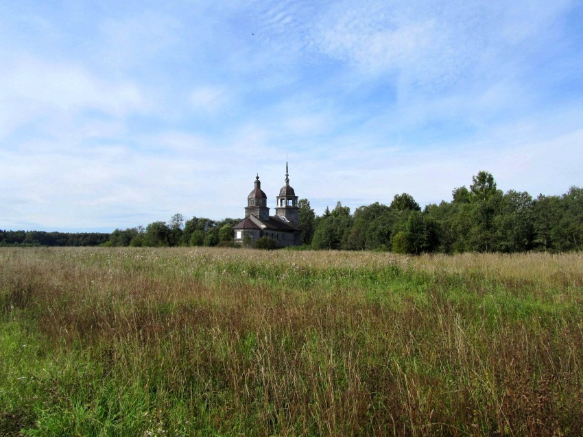 Церковь Николая Чудотворца, Чистый Дор (Чистодорский Никольский погост) (Кирилловский район, Вологодская область). общий вид в ландшафте, вид с севера