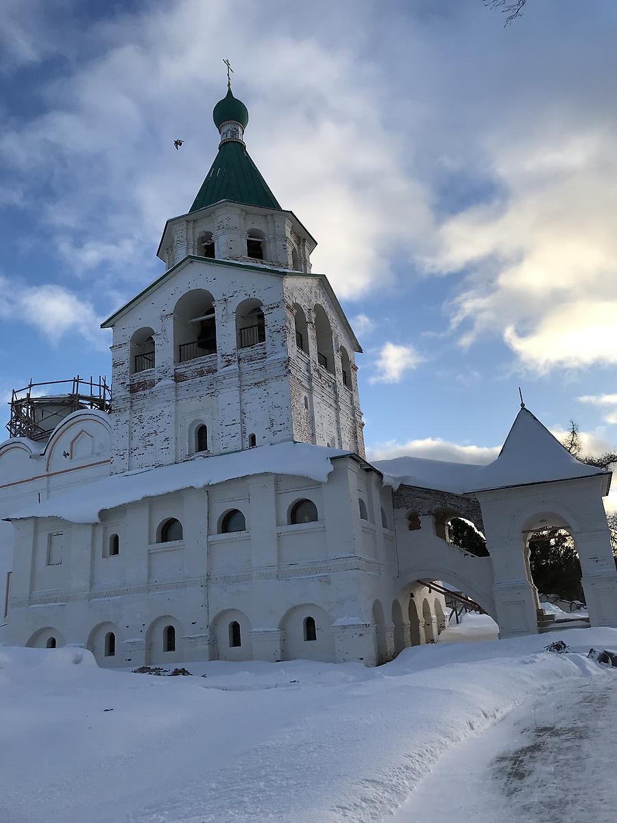фасады. Троицкий Антониев Сийский мужской монастырь. Церковь Трех Святителей, Монастырь (Холмогорский район, Архангельская область)