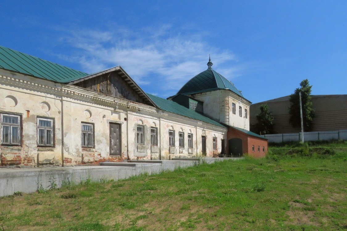 Преображенский. Спасо-Преображенский мужской монастырь. фасады, Северо-восточная башня