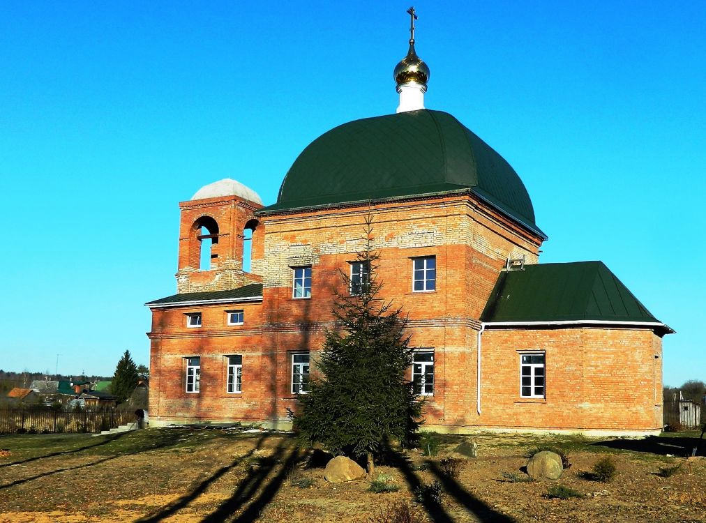 Церковь Петра и Павла, Шапкино (Наро-Фоминский городской округ, Московская область). фасады