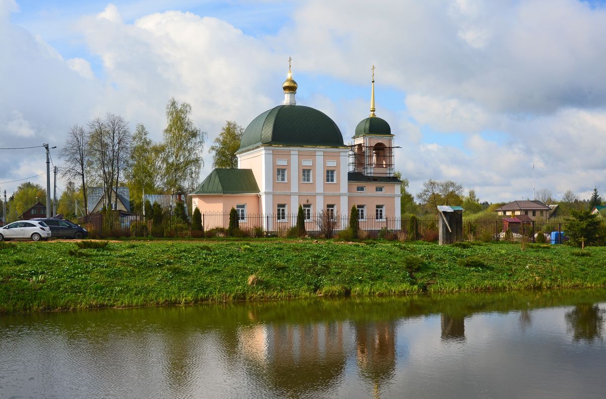 Церковь Петра и Павла, Шапкино (Наро-Фоминский городской округ, Московская область). художественные фотографии