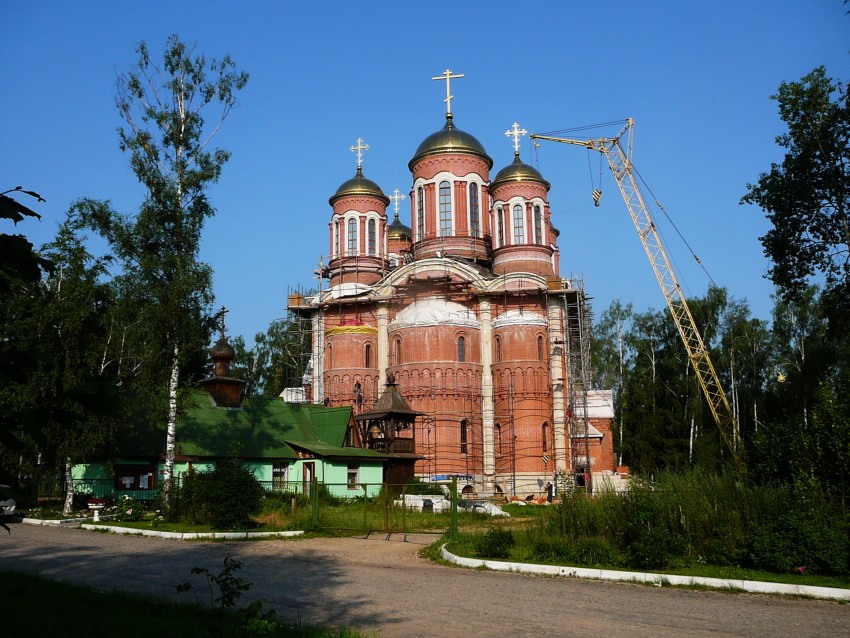 Селятино. Церковь Серафима Саровского. документальные фотографии
