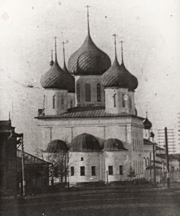 Собор Воскресения Христова, Данилов (Даниловский район, Ярославская область). архивная фотография, Фото начала ХХ века. Госкаталог музейного фонда.Историко-краеведческий отдел имени П.К. Шарапова г. Данилов