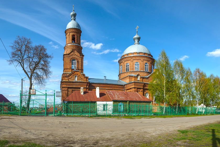 Карели. Церковь Воздвижения Креста Господня. фасады