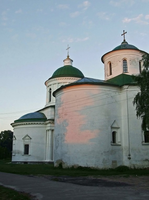 Церковь Михаила Архангела, Нежин (Нежинский район, Украина, Черниговская область). фасады