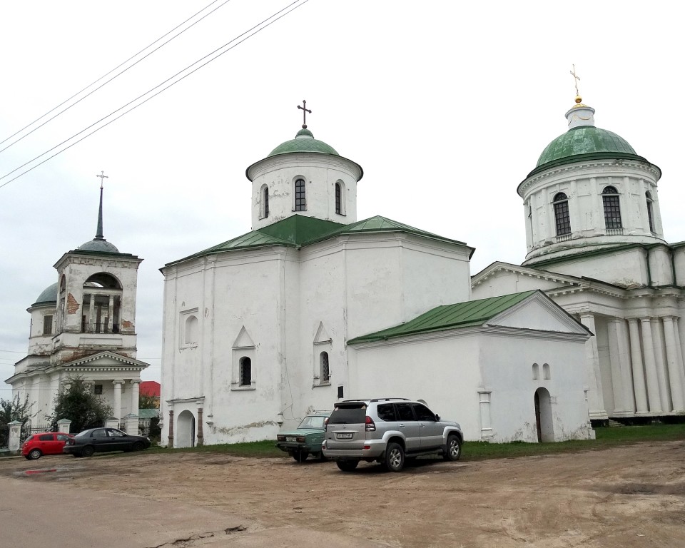 Церковь Михаила Архангела, Нежин (Нежинский район, Украина, Черниговская область). фасады
