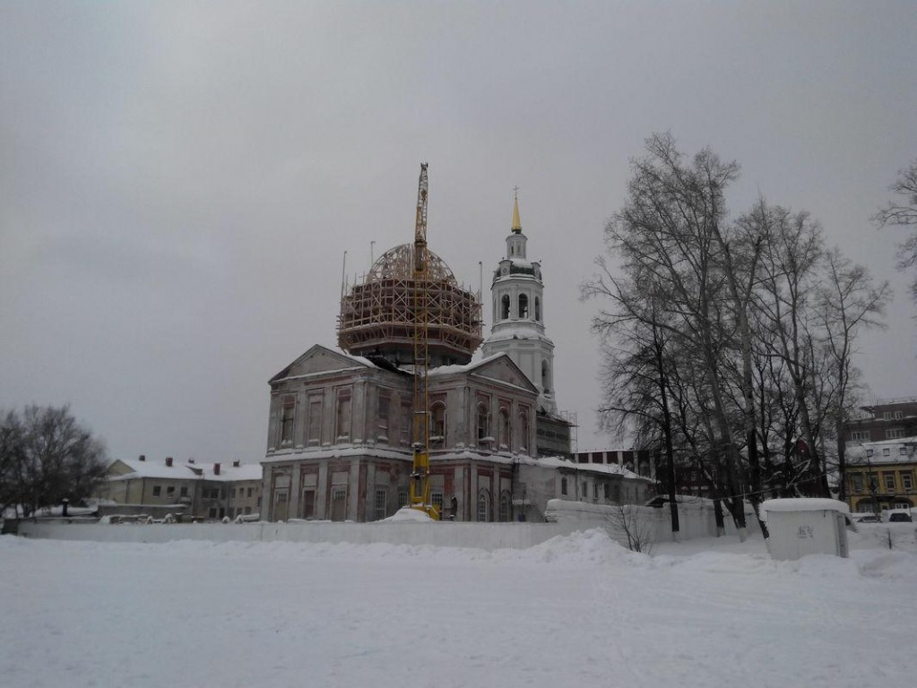 Вятка (Киров). Собор Спаса Нерукотворного Образа. документальные фотографии, Восстановление купола.