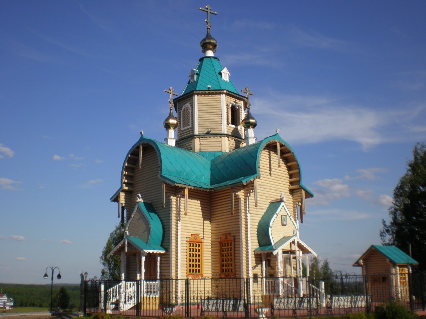 Церковь Феодоровской иконы Божией Матери (деревянная), Вятка (Киров) (Вятка (Киров), город, Кировская область). фасады