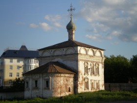 Вятка (Киров). Успения Пресвятой Богородицы Трифонов монастырь. Церковь Трех Святителей Московских