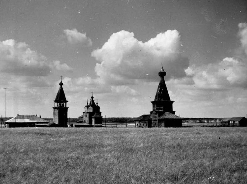 Кальи. Храмовый комплекс Калежского погоста. архивная фотография, фото 1971 года из паспорта ОКН