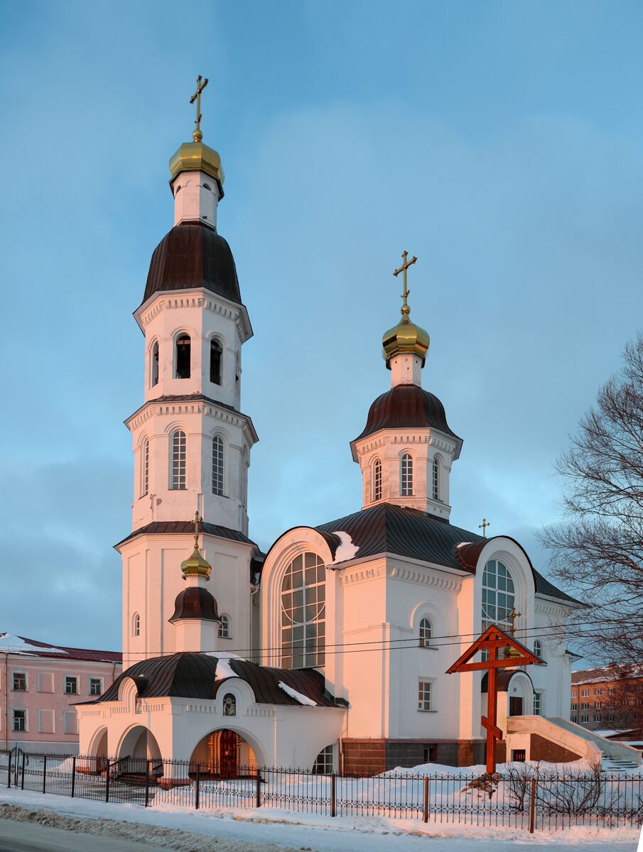 Церковь Успения Пресвятой Богородицы (новая), Архангельск (Архангельск, город, Архангельская область). фасады