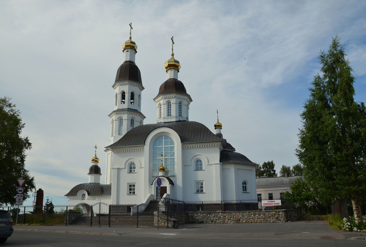 Церковь Успения Пресвятой Богородицы (новая), Архангельск (Архангельск, город, Архангельская область). фасады