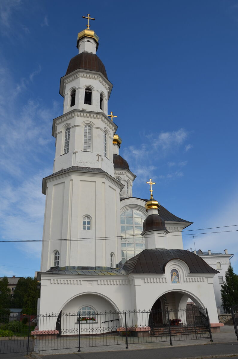 Церковь Успения Пресвятой Богородицы (новая), Архангельск (Архангельск, город, Архангельская область). фасады