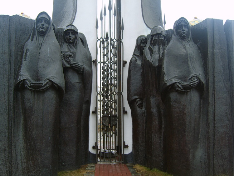 Часовня в память воинов-интернационалистов на острове Слёз, Минск (Минск, город, Беларусь, Минская область). архитектурные детали
