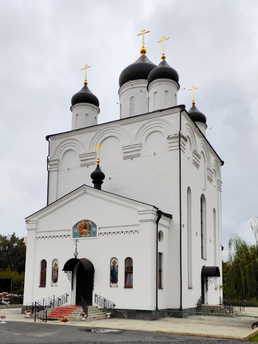 Орёл. Успенский мужской монастырь. Собор Казанской иконы Божией Матери. фасады