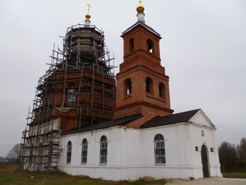 Сабурово. Церковь Михаила Архангела. фасады