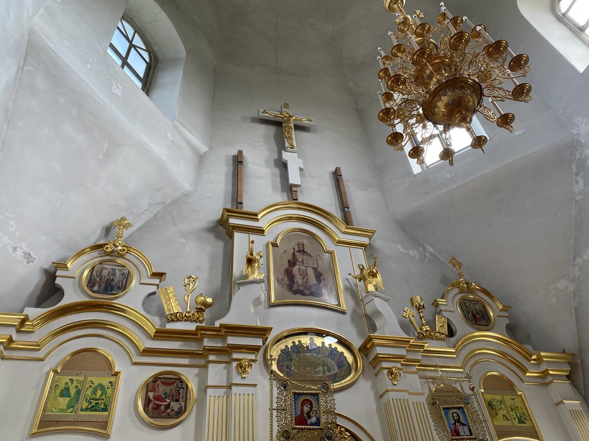 Церковь Михаила Архангела, Сабурово (Орловский район, Орловская область). интерьер и убранство, Верхняя часть иконостаса