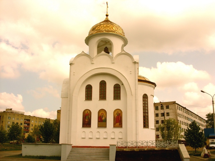 Церковь Александра Невского в память защитников Орла в 1941 году, Орёл (Орёл, город, Орловская область). общий вид в ландшафте, Храм-часовня Преподобного Александра Невского