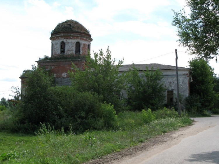 Церковь Обновления Храма Воскресения Христова, Глебово (Путятинский район, Рязанская область). общий вид в ландшафте