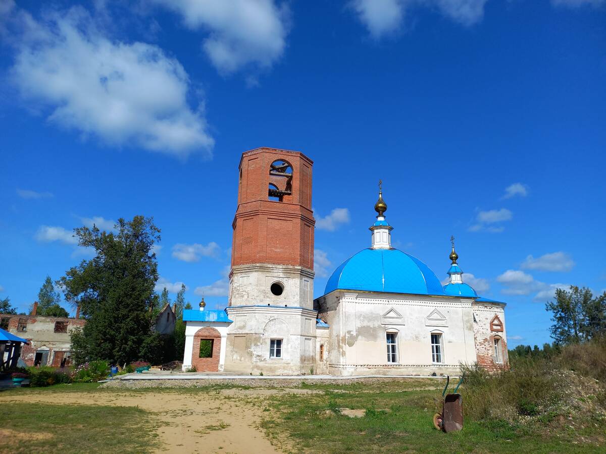 Красноборская Троицкая Филиппа Ирапского пустынь. Церковь Казанской иконы Божией Матери, Зелёный Берег (Кадуйский район, Вологодская область). фасады