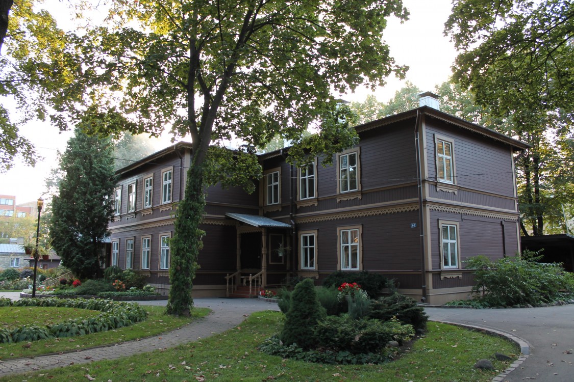Рижский Троице-Сергиев женский монастырь, Рига (Рига, город, Латвия). дополнительная информация, Монастырские кельи