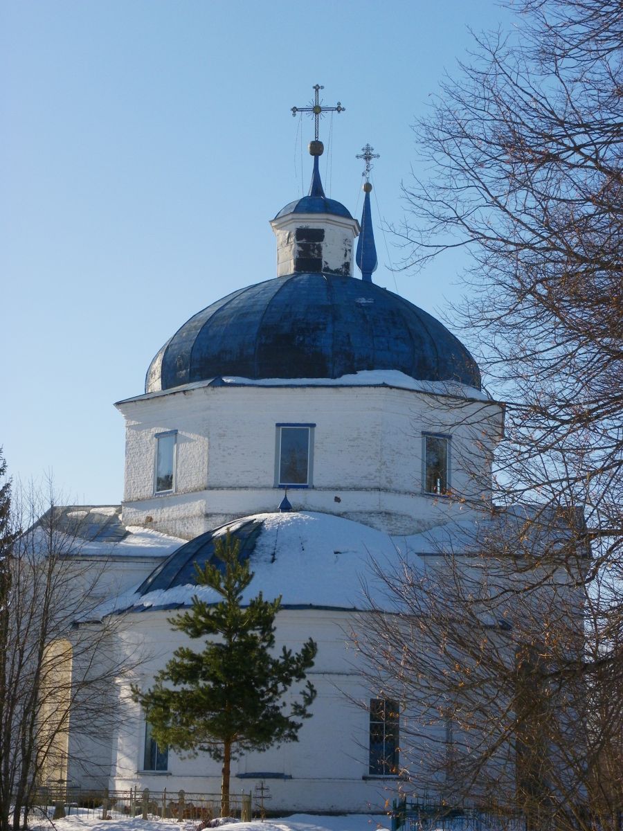 Церковь Успения Пресвятой Богородицы, Саблё (Батецкий район, Новгородская область). фасады