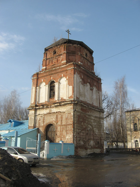 Выксунский Иверский монастырь, Выкса (Выкса, ГО, Нижегородская область). фасады, Колокольня (1874 - 1876, арх. И.Ф.Каратаев; в 1894 г. надстроена). Пятиярусная колокольня взорвана в 1920-х гг., но два нижних яруса уцелели.
