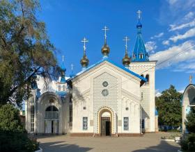 Бишкек. Кафедральный собор Воскресения Христова