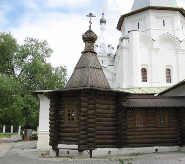 Раменки. Часовня Киприана в Троицком-Голенищеве. фасады