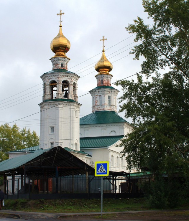 Церковь Троицы Живоначальной, Архангельск (Архангельск, город, Архангельская область). фасады, Вид с набережной Северной Двины