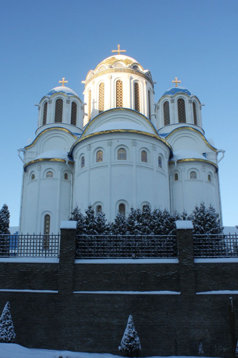 Церковь Покрова Пресвятой Богородицы, Ясенево (Юго-Западный административный округ (ЮЗАО), г. Москва). фасады
